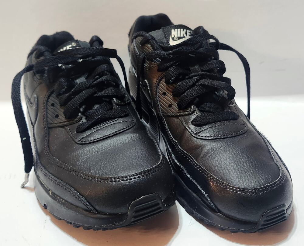Nike Air Max 90 LTR Triple Black Size 6Y Big Kids Leather Shoes CD6864-001